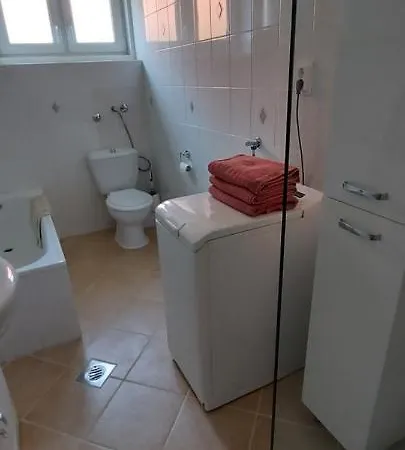 Zsofi Apartman Apartment